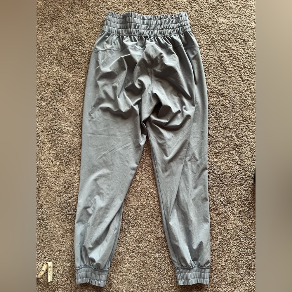 Lululemon “Sun Setter Jogger” Size 4 in Tempest Blue - Picture 8 of 11